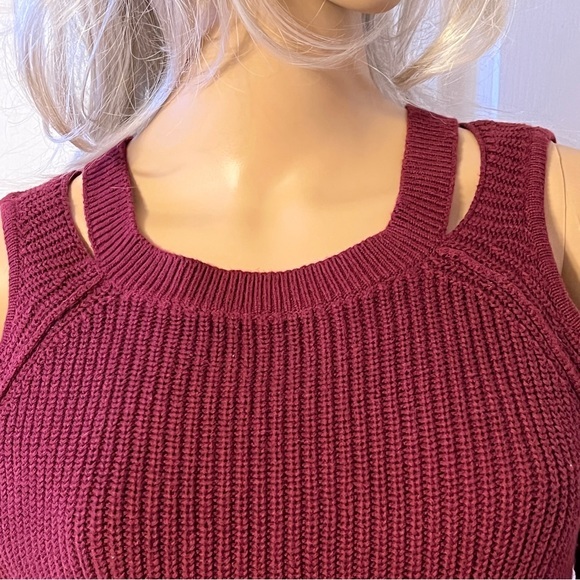 HOLLISTER Burgundy Sweater XS - Picture 6 of 9